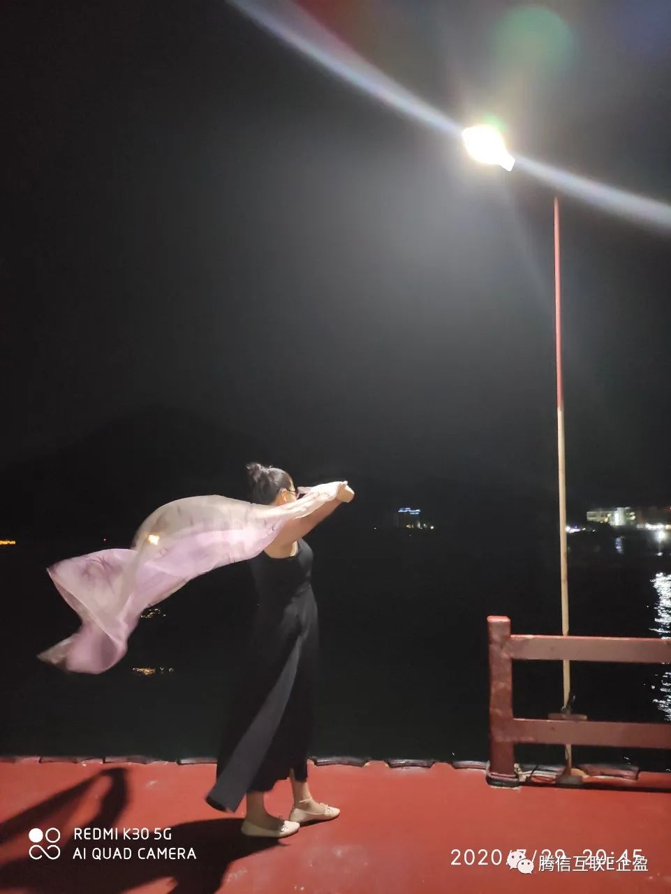 2020-7-29來一場說走就走的旅行，東山碼頭吃海鮮 這是一場美女秀(圖24)